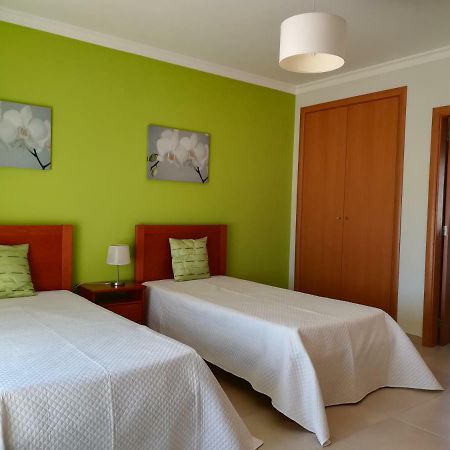 Villa 48 Quarteira Esterno foto