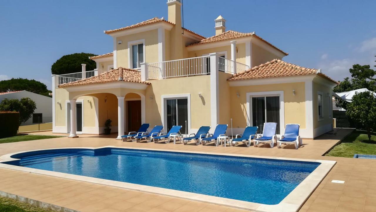Villa 48 Quarteira Esterno foto