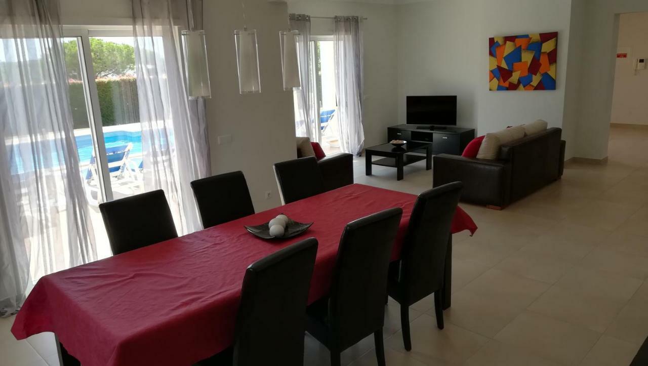 Villa 48 Quarteira Esterno foto